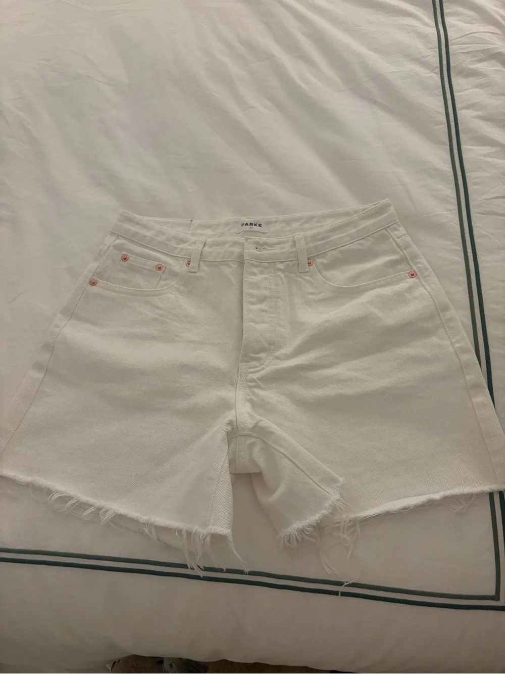Parke Long Baggy Shorts in White
